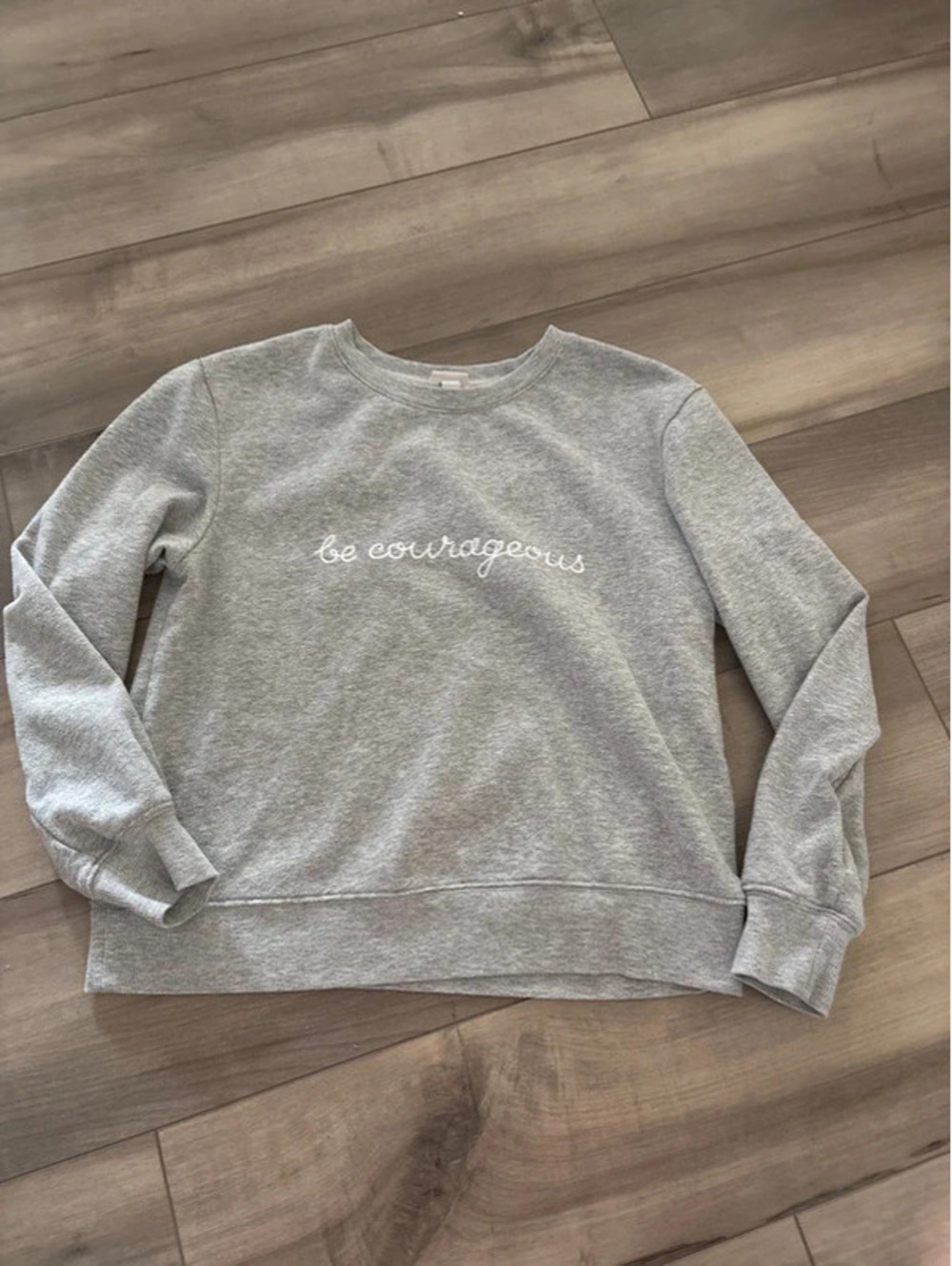 A New Day Women's Be Courage Gray with white lettering Sweatshirt Size Small